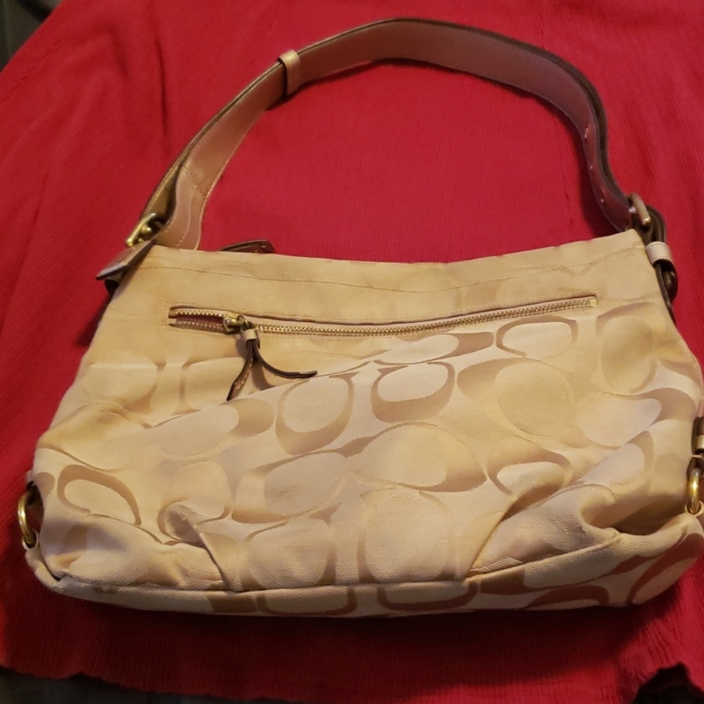 Coach purse - Picture 2 of 3